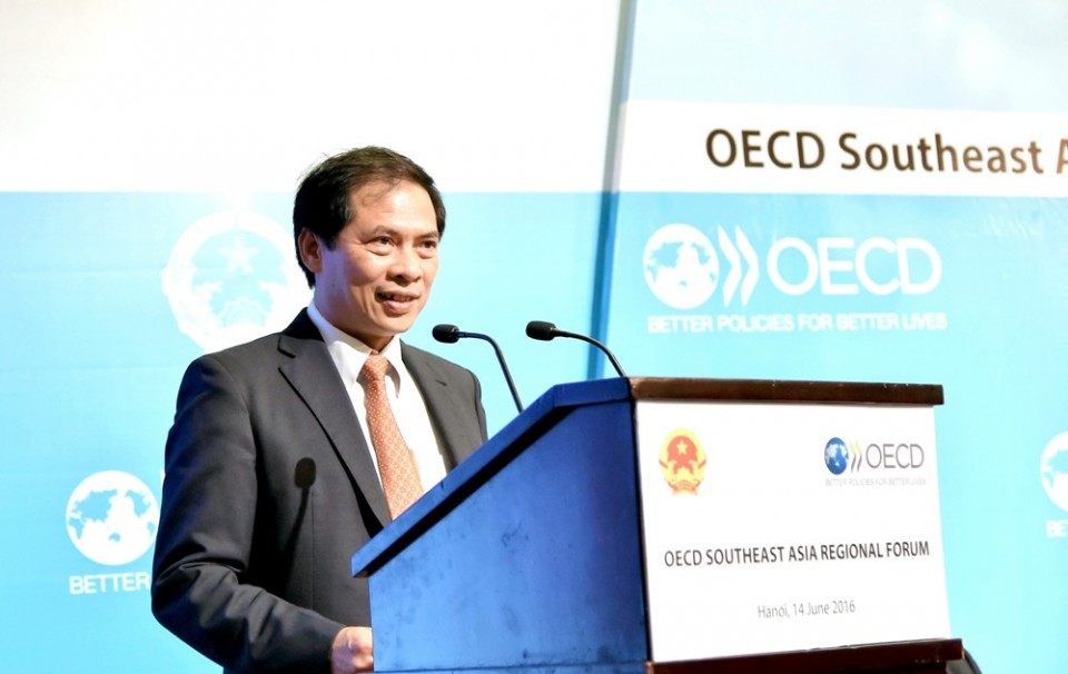 ຫວຽດນາມປະກອບສ່ວນຢ່າງມີຄວາມຮັບຜິດຊອບເຂົ້າໃນການຊຸກຍູ້ການເຊື່ອມໂຍງໃນອາຊຽນ